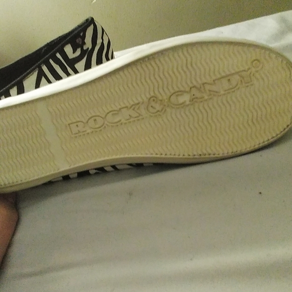 Shoes by rock & candy brand - Picture 4 of 5